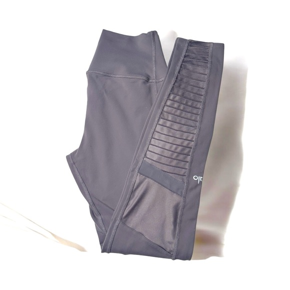 Alo Yoga High Waist Moto Legging - Picture 12 of 15